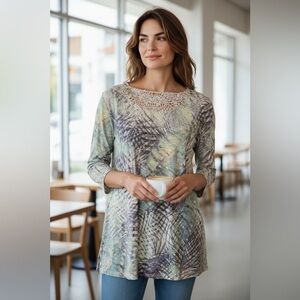 Northern Reflections Blue and Green Patterned Blouse-Bling on Front-Size Medium